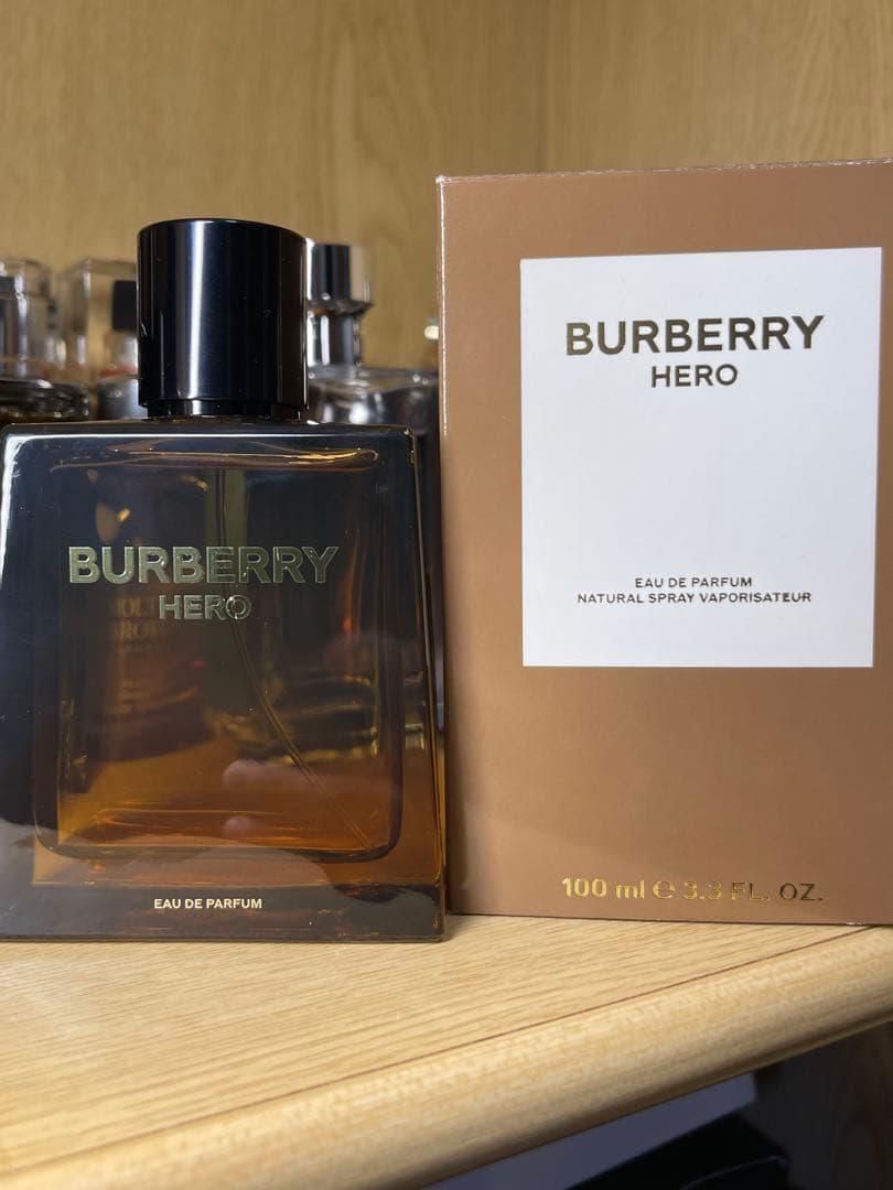 BURBERRY ヒーロー オーデパルファン 100ml