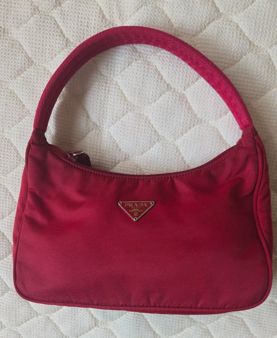 ❤美品！『PRADA 』ナイロン ミニバッグ　値下げしました！