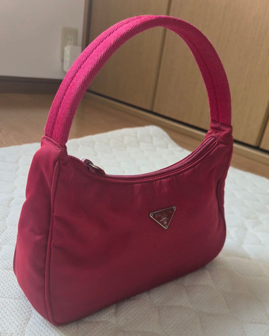❤美品！『PRADA 』ナイロン ミニバッグ　値下げしました！