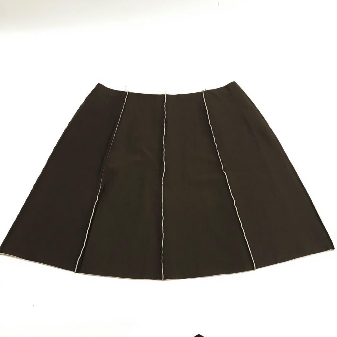 美品☆CHANEL スカート ミニ　プリーツ風　99P ヘム　茶x白　ココマーク