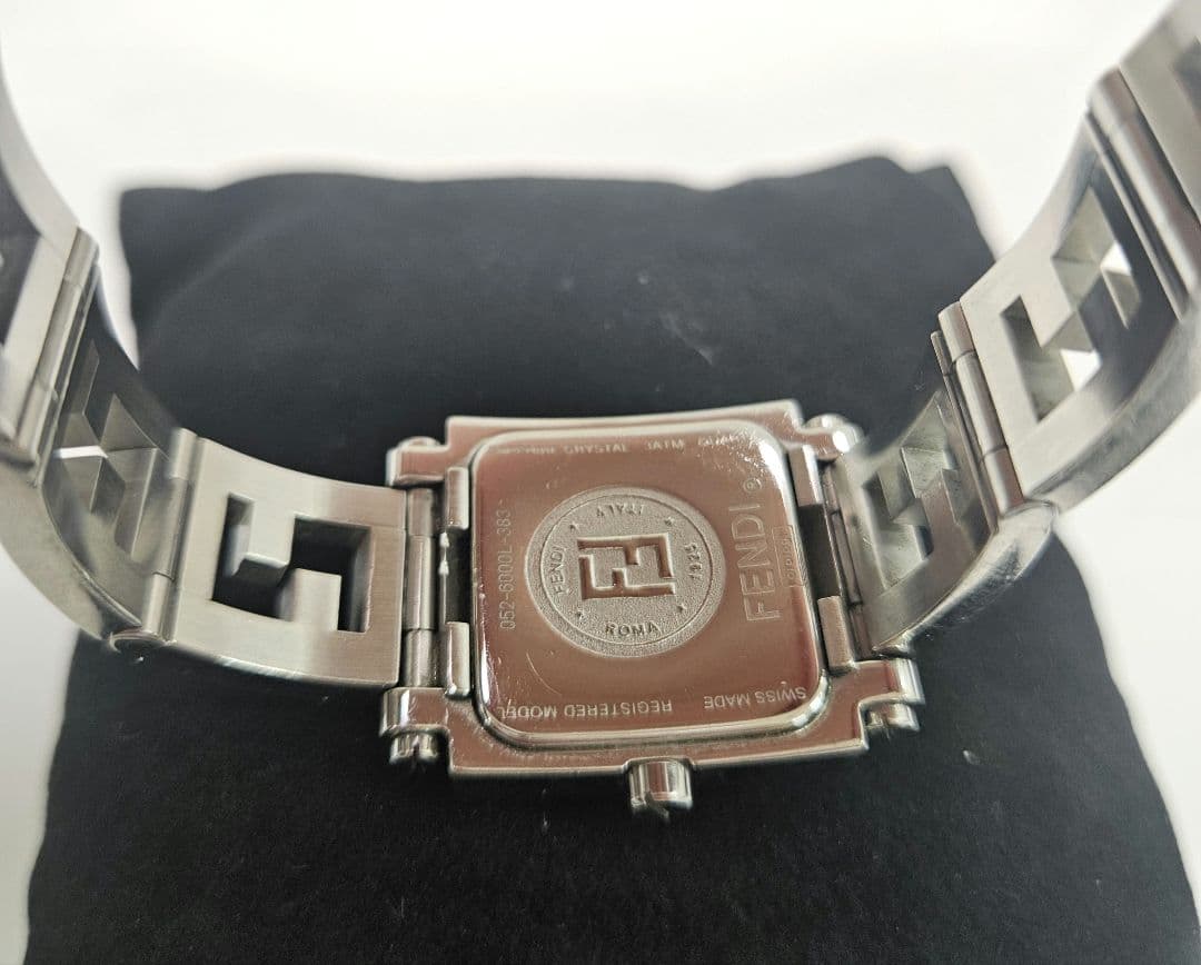 【稼働】フェンディ 腕時計 F6000L スクエア ズッカベルト クォーツ ＳＳ