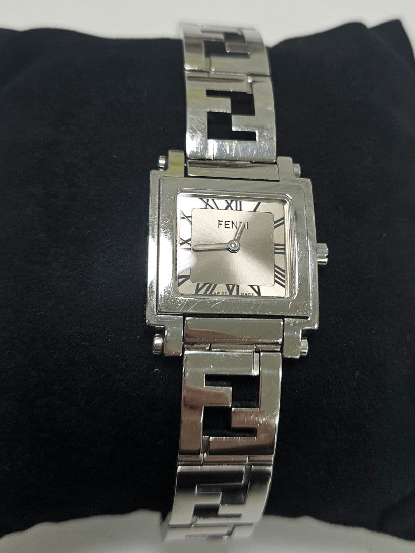 【稼働】フェンディ 腕時計 F6000L スクエア ズッカベルト クォーツ ＳＳ