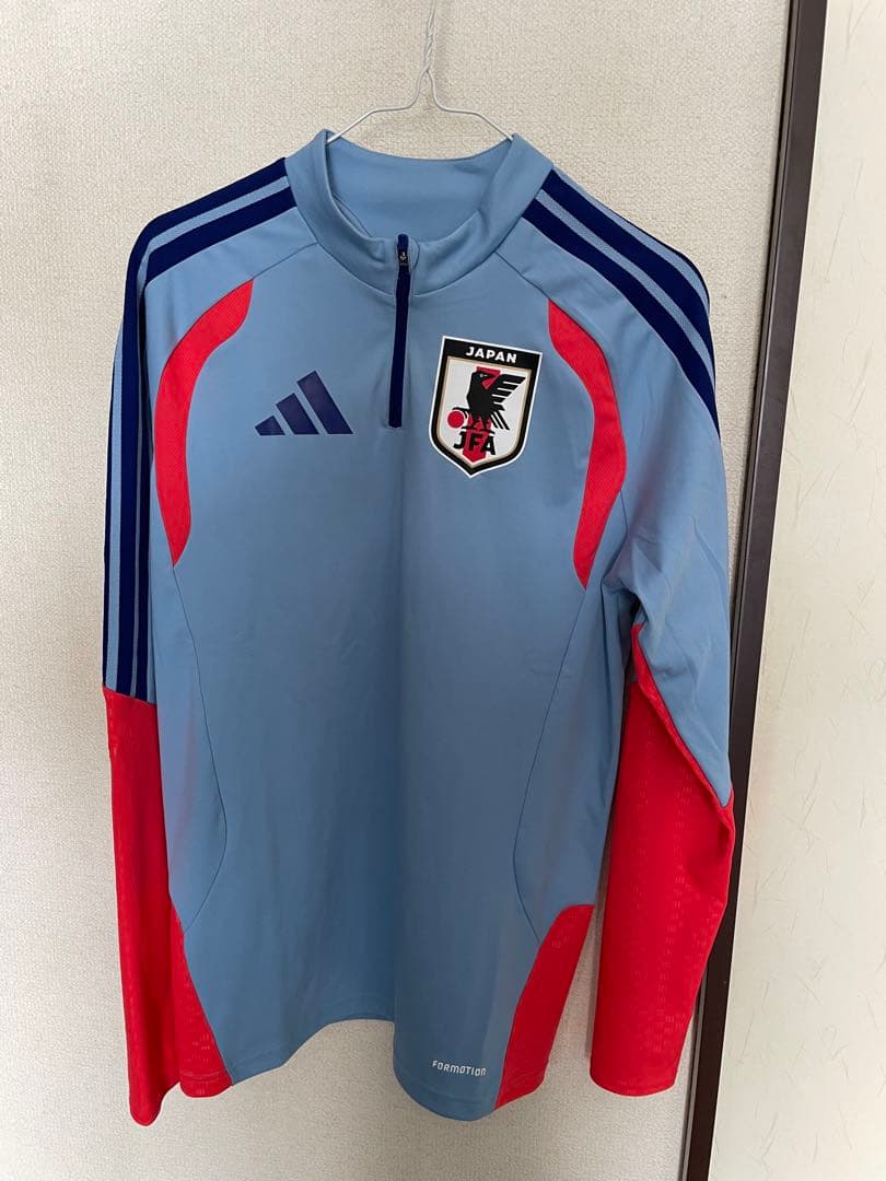 アディダス サッカー日本代表 ティロ26 トレーニングトップ
