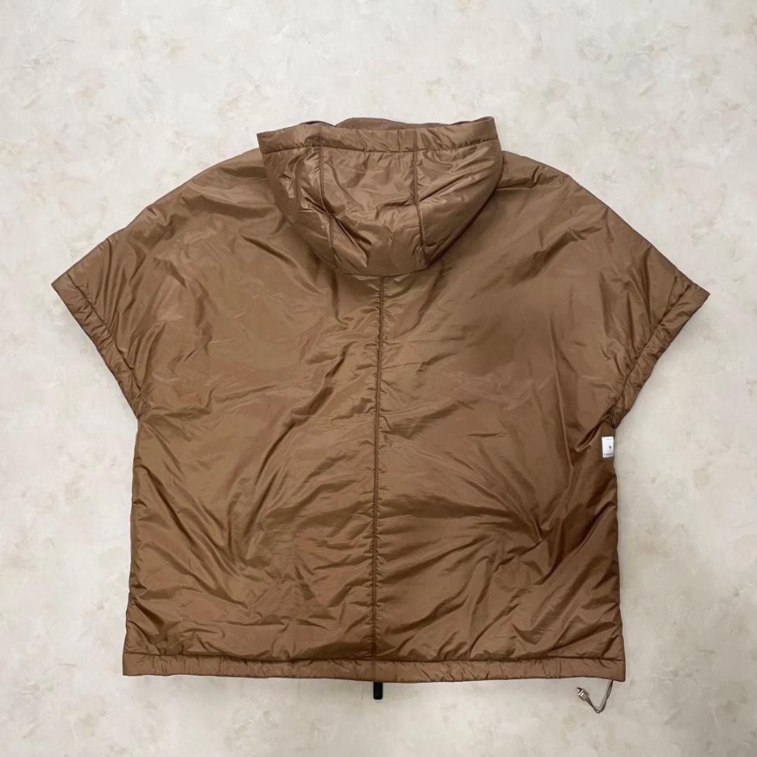 MaxMara The CUBE　フーデッドダウンポンチョ　CAMELUXE　S