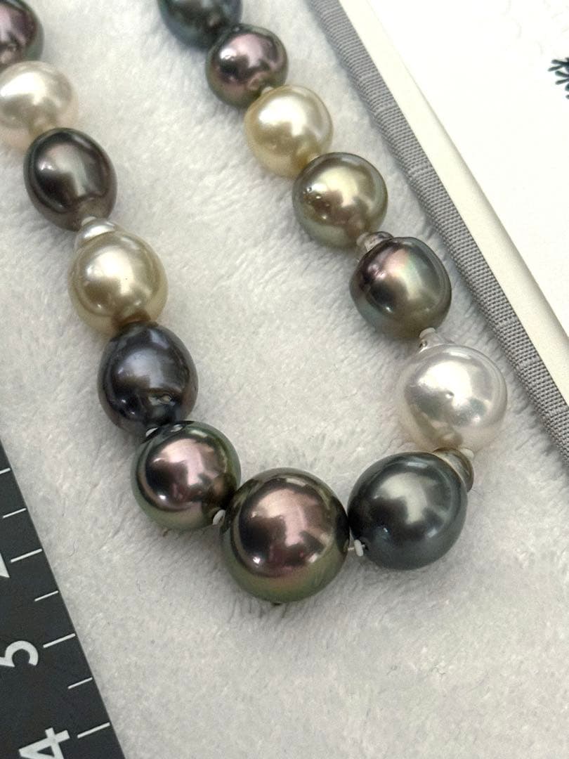 r*u様 美品南洋真珠白蝶黒蝶マルチパールネックレス強テリ美しい光沢感8.5-1