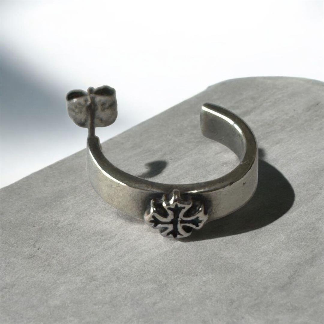 ☆A&G シルバー925 クロスモチーフピアス片耳☆ 新品・希少 即落札 即発送