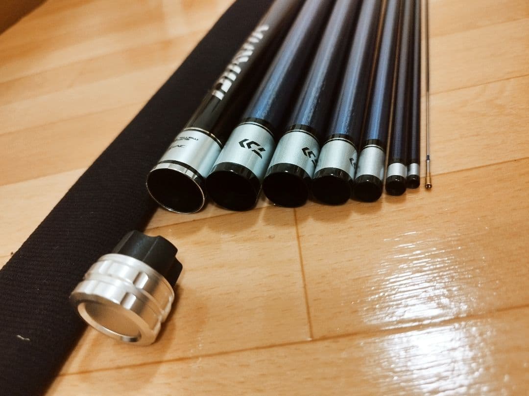 ダイワ　銀影　エア　メタルチューン　90・E　鮎竿