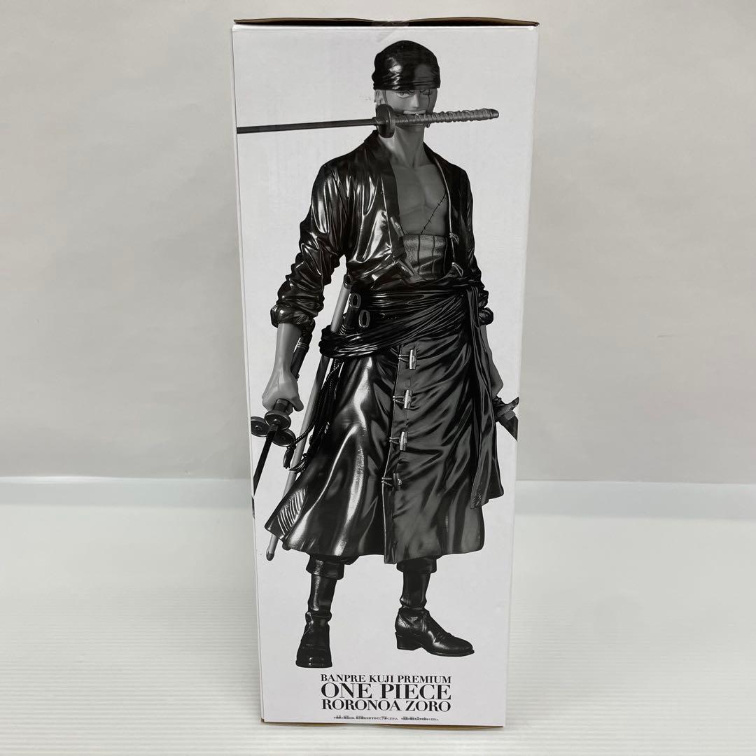 kntoy52-2150 バンプレくじ　ロロノア・ゾロ C賞　メタリックカラー