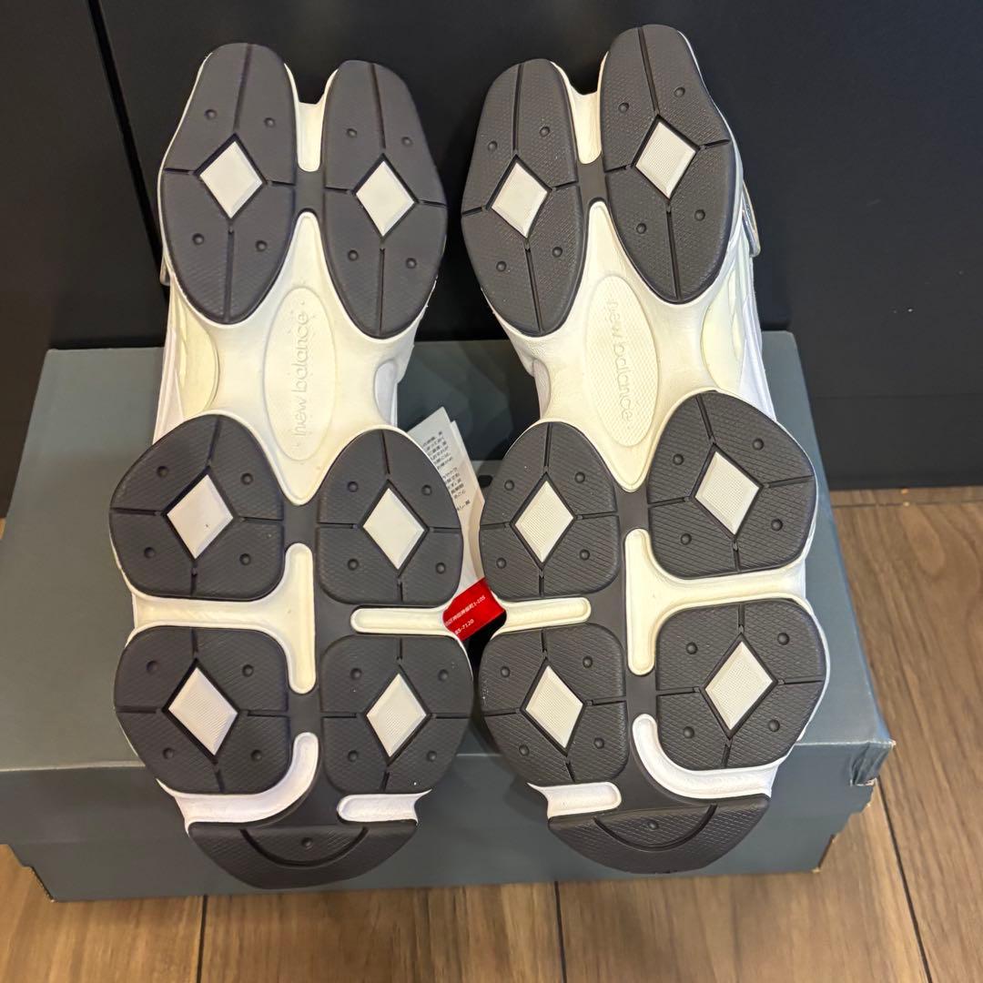 【新品未使用】ニューバランス U9060LBA 24.5cm