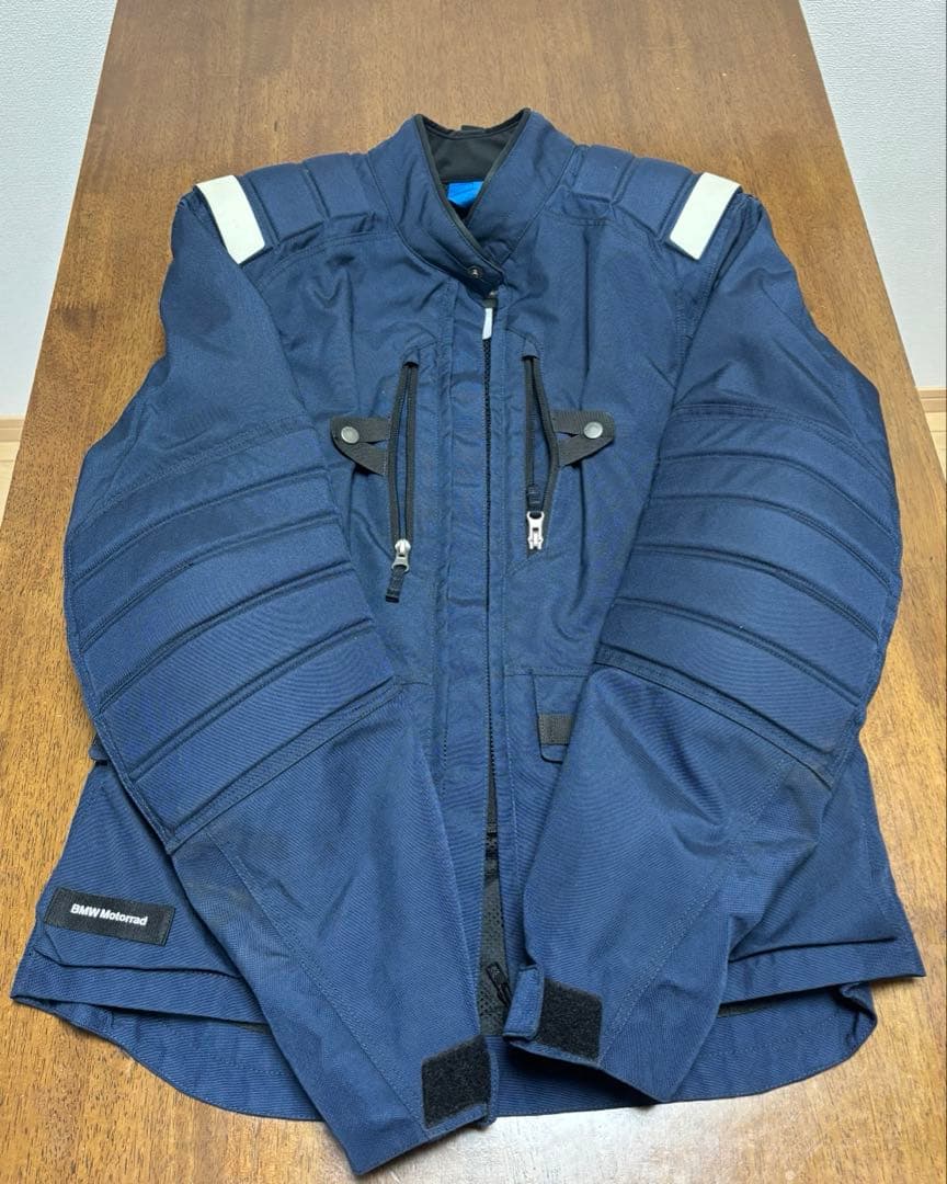 期間限定値下ＢＭＷventure shell ベンチャーシェルジャケットMサイズ
