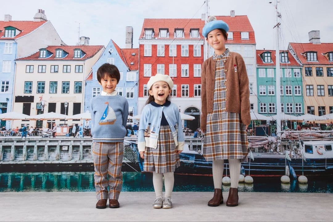 未使用 familiar 長袖チェックワンピース 110cm ヨット柄 ネイビー