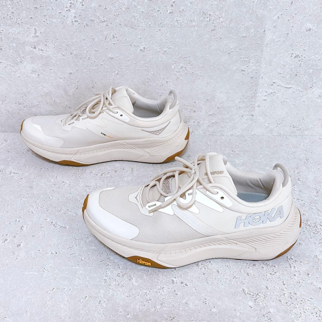 美品 ホカオネオネ トランスポート ランニングシューズ ビブラム 25 ベージュ