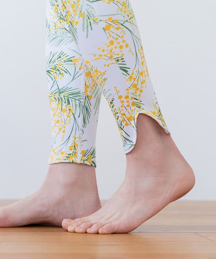 【SUKALA】 スプリングフラワーシャーリングレギンス　ミモザ Mサイズ