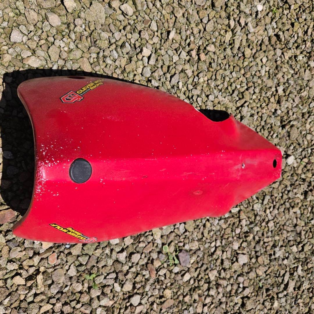 ヤマハTRX850アンダーカウル（クレバーウルフ製）