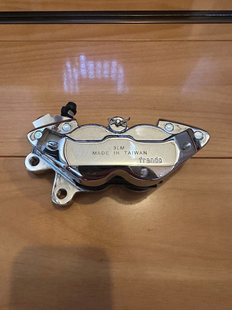 フランド　Frand 4POT ブレーキキャリパー