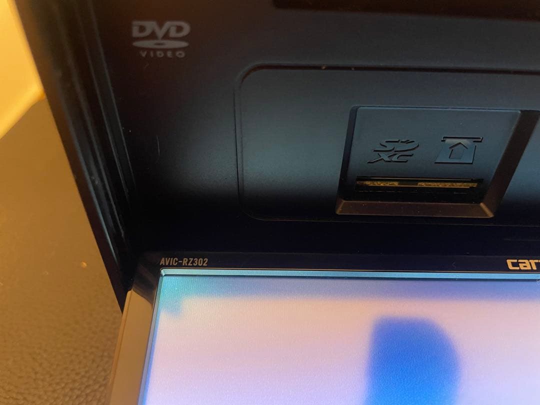 最新地図楽ナビAVIC-RZ302中古180mm7Ｖ型ワンセグTV 最新オービス