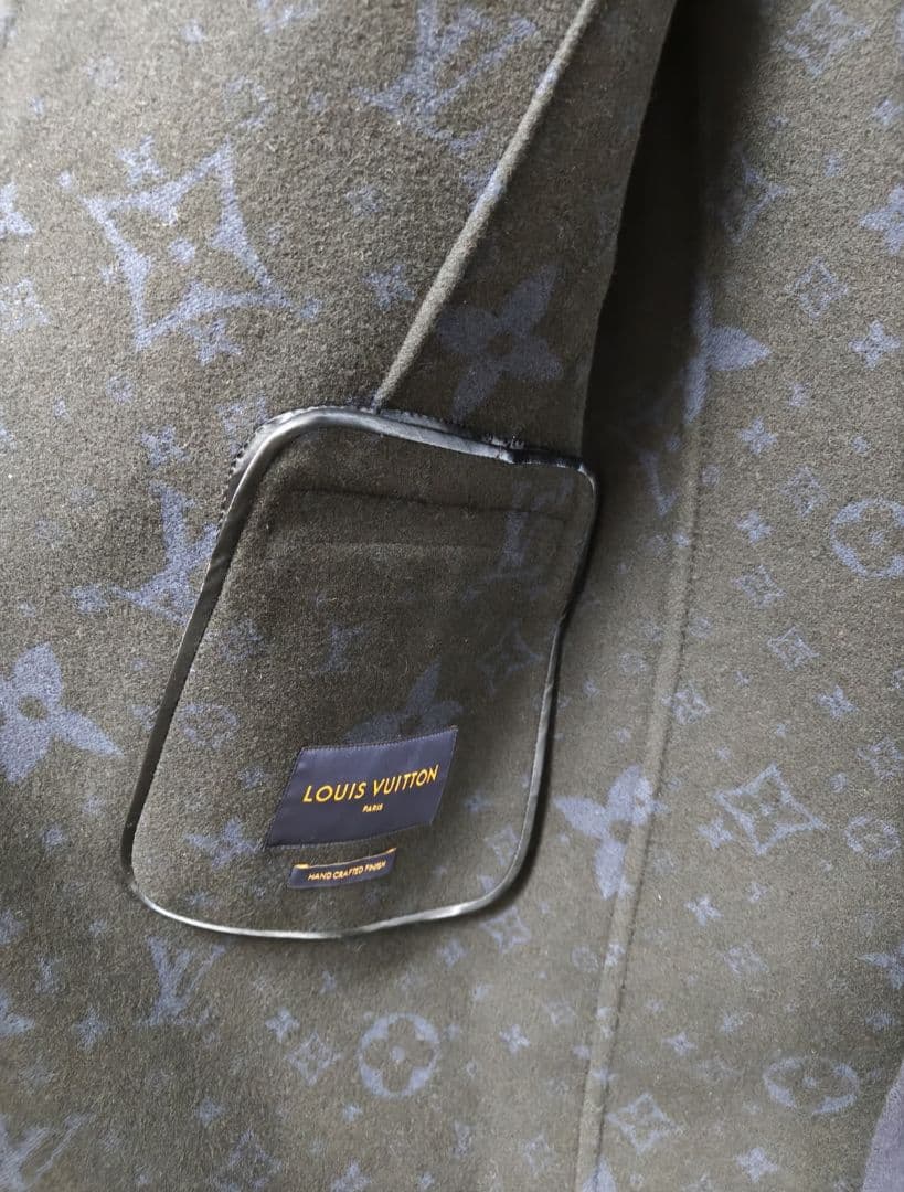 ヤ*読様 ルイヴィトン モノグラムチェスターコート