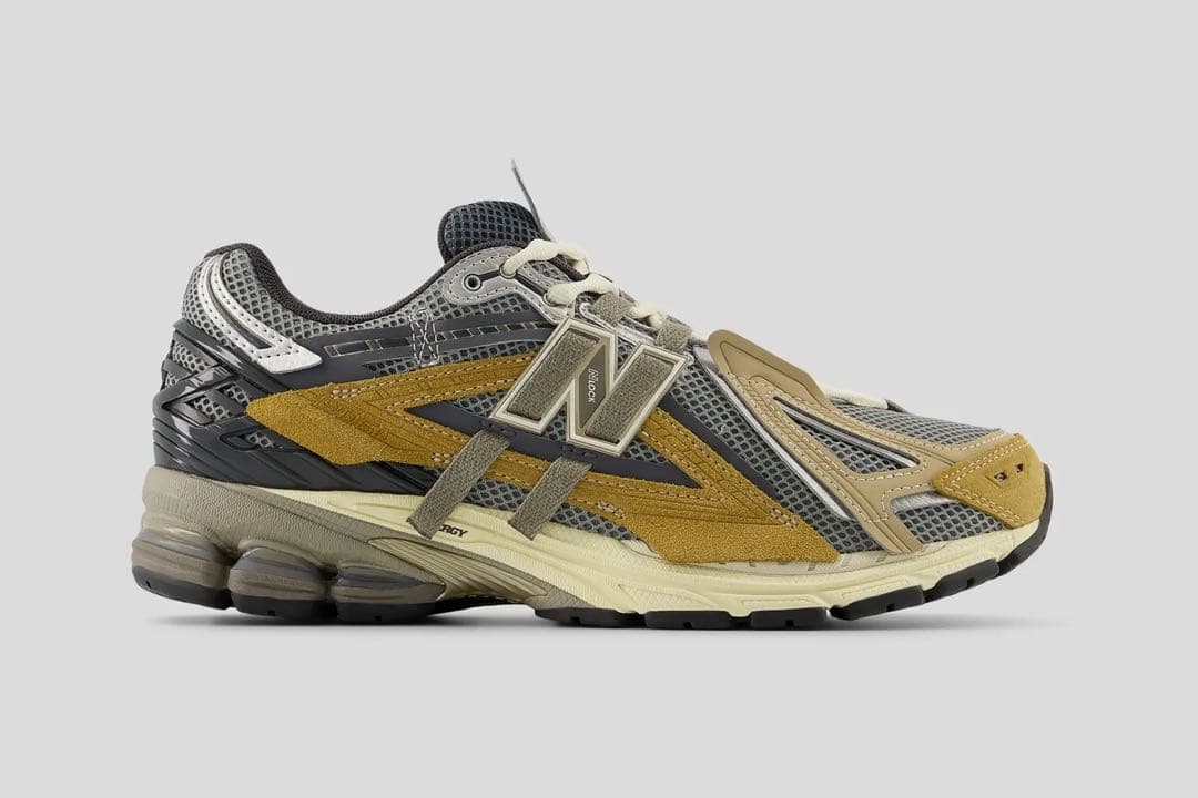 新品未使用　ニューバランス　U1906AA 24cm