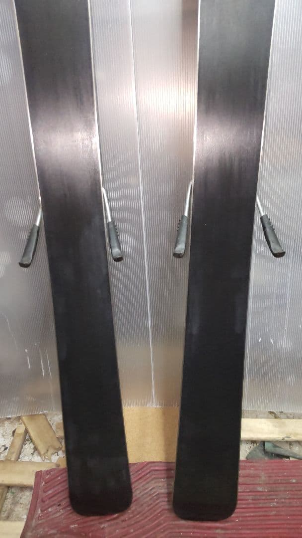 Elan スキー板 ほぼ新品