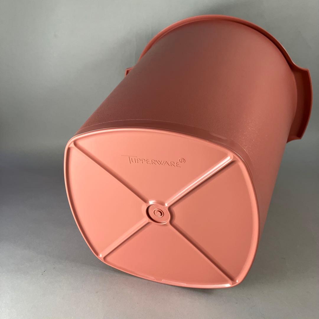 タッパーウェア マキシクイーンデコレーター(11000ml)