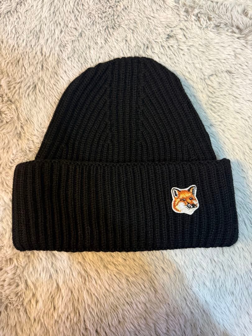 MAISON KITSUNÉ ブラック ニット帽