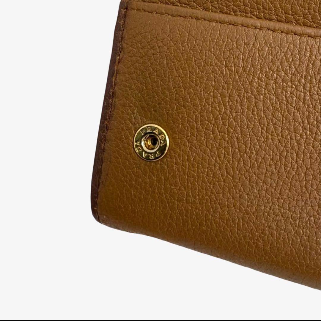 PRADA プラダ 二つ折り 長財布　茶色 ブラウン パスケース シボ革　希少品