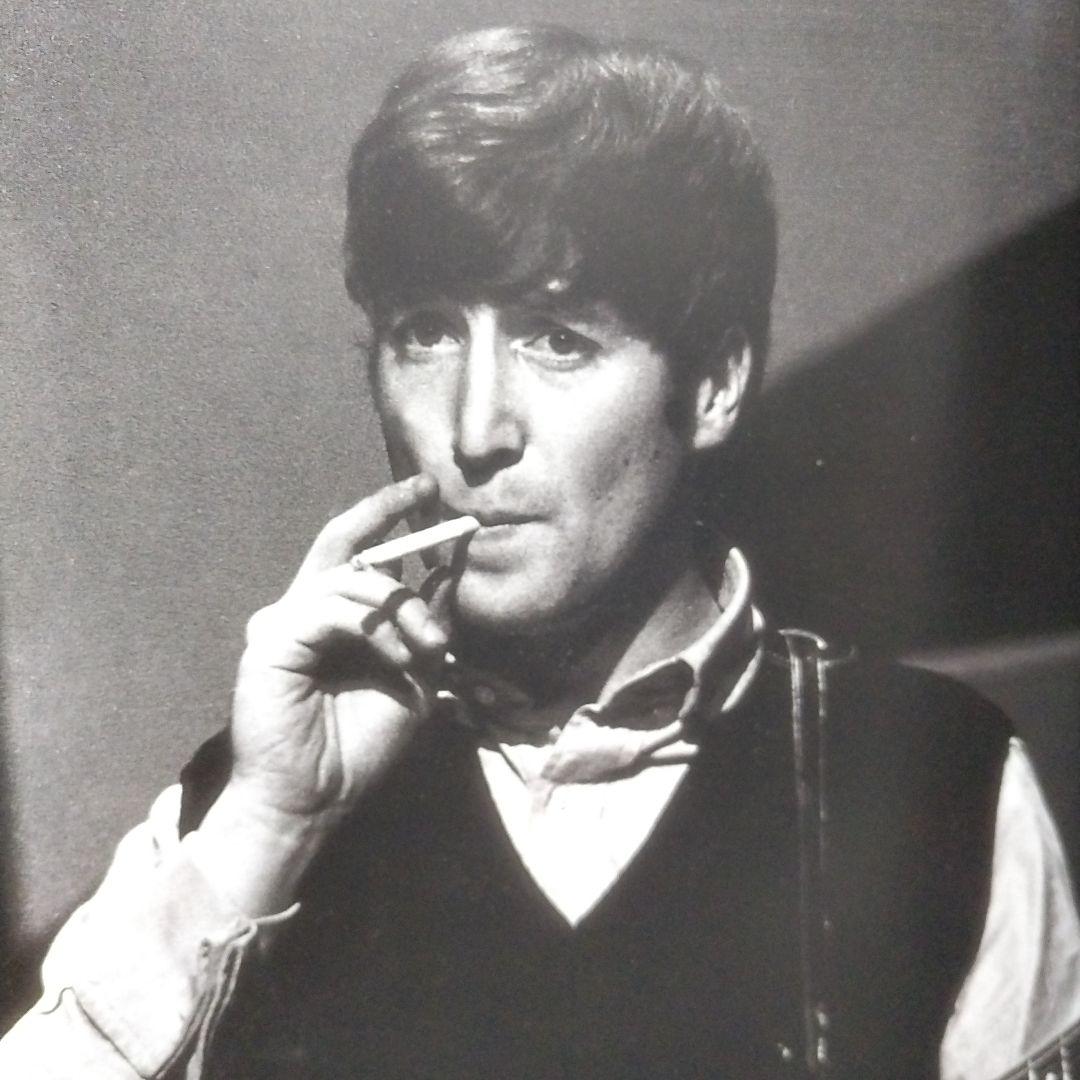 洋書 CELEBRITY: The photographs of T.O'NEILL