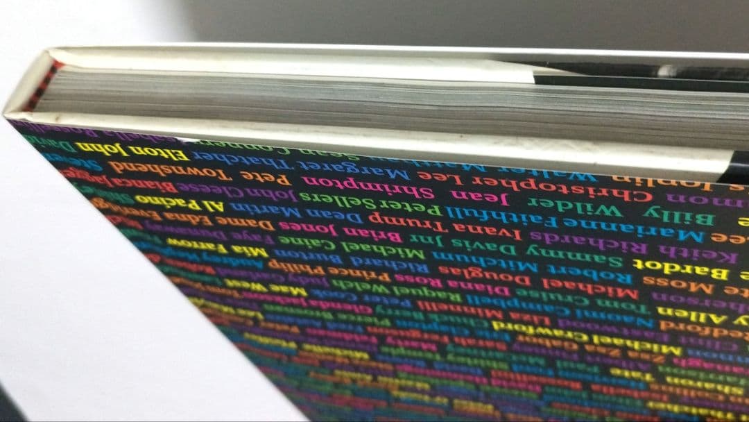 洋書 CELEBRITY: The photographs of T.O'NEILL