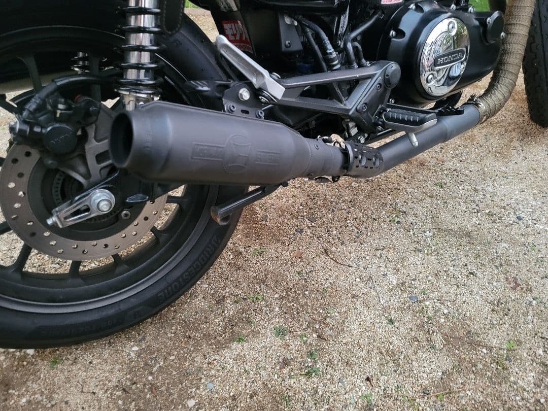 GB350s モリワキMONSTERブラックマフラー