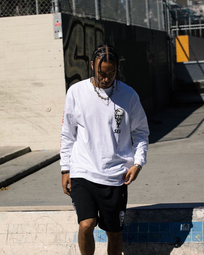 ケンタッキー　ウィンダンシー コラボロングスリーブ Tシャツグレー