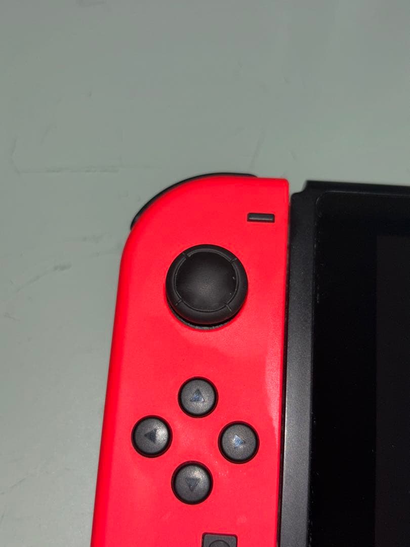 任天堂　Nintendo Switch 青/赤 本体のみ