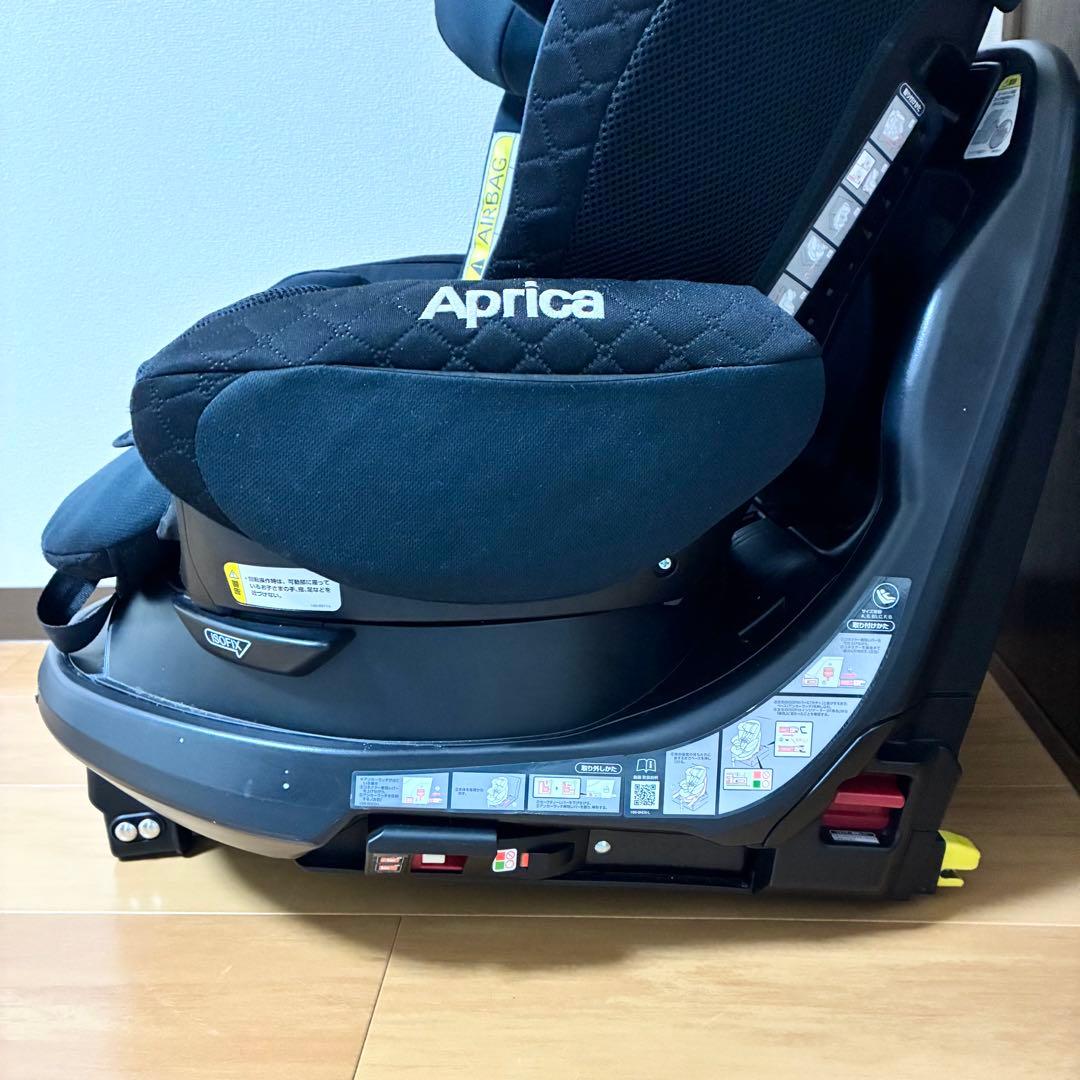 【美品】Aprica フラディア グロウ ISOFIX 2022357 黒 ①