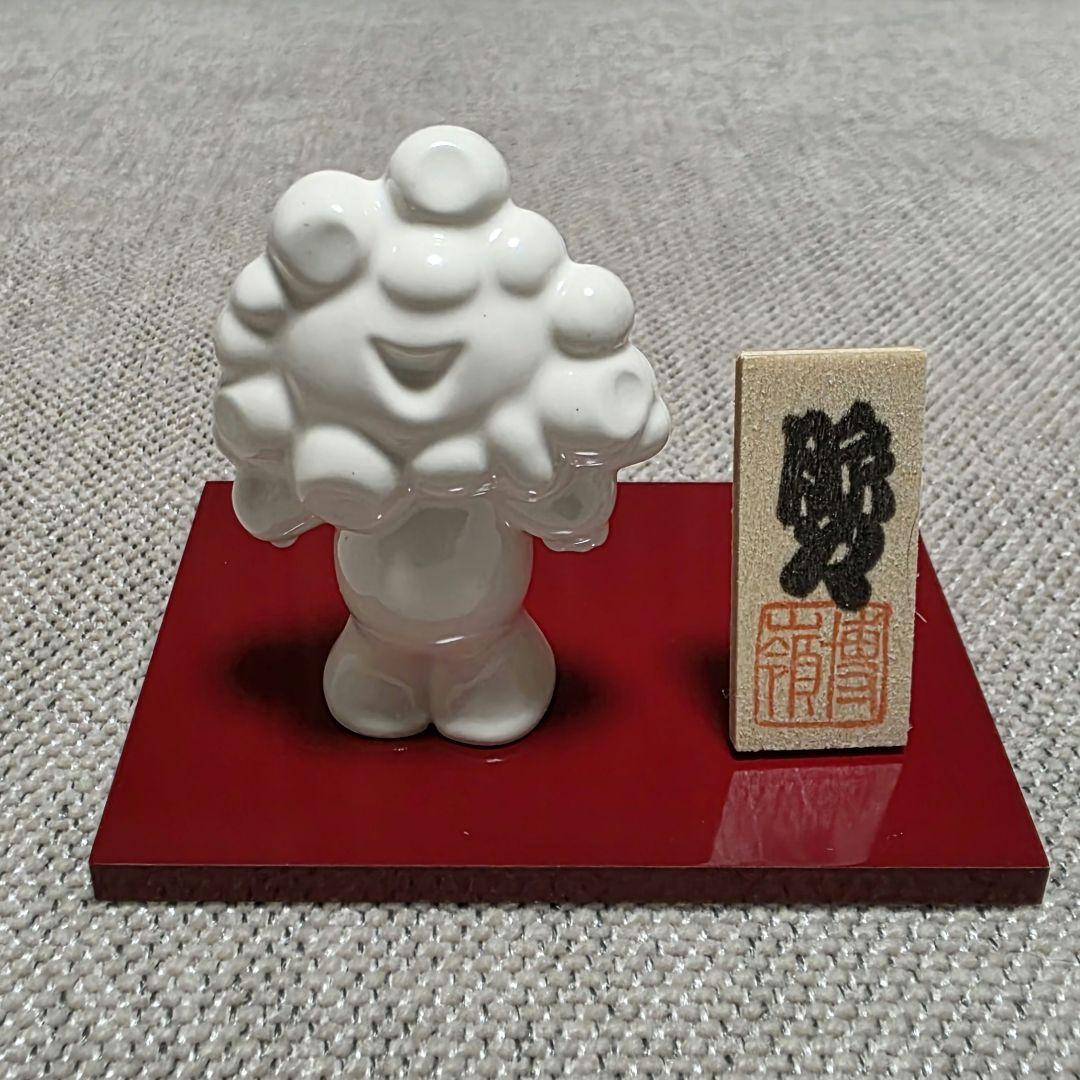 入手困難 大阪・関西万博 伝統工芸品 京焼人形 ミャクミャク 白 四面屏風