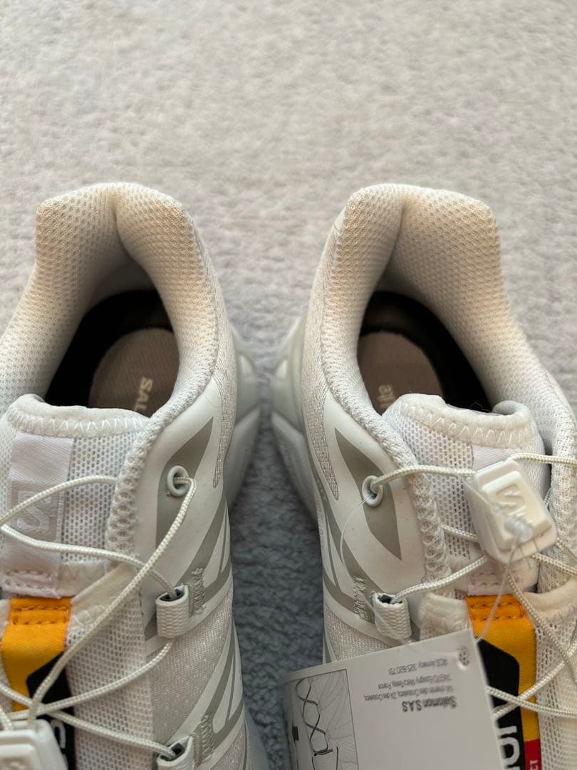 M*u様 SALOMON S-LAB XT 6 ホワイト　24