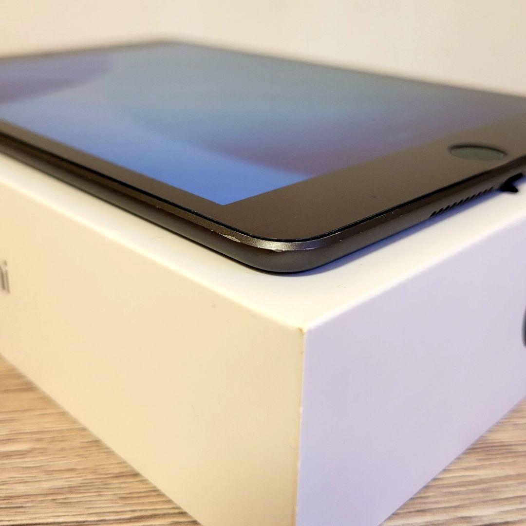 Apple iPad mini5 Cellularモデル スペースグレー