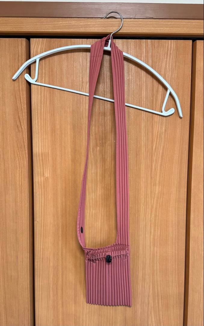 オムプリッセ　バッグ　ポシェット