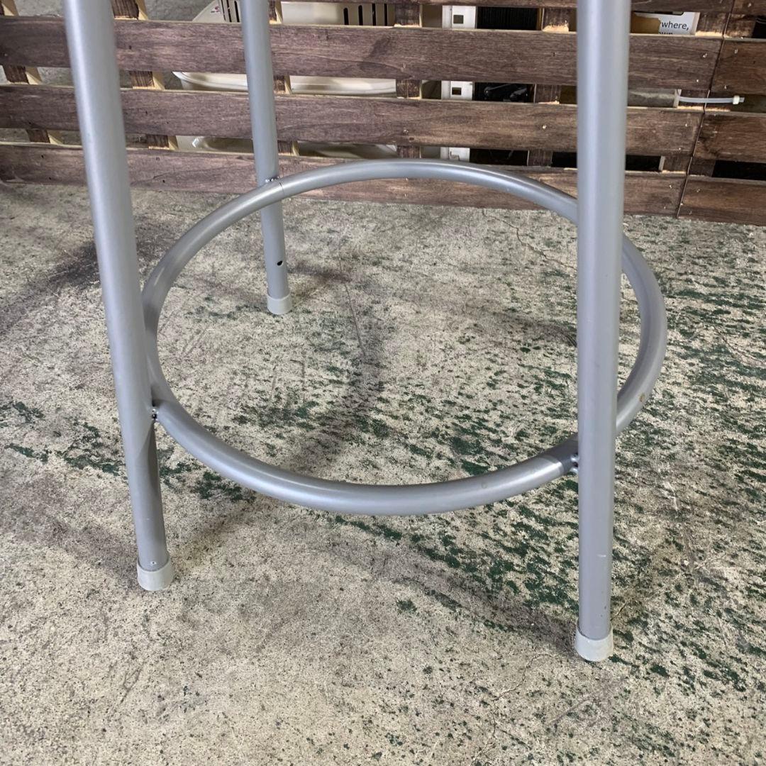 J822 LAB STOOL Mサイズ パシフィックファニチャーサービス