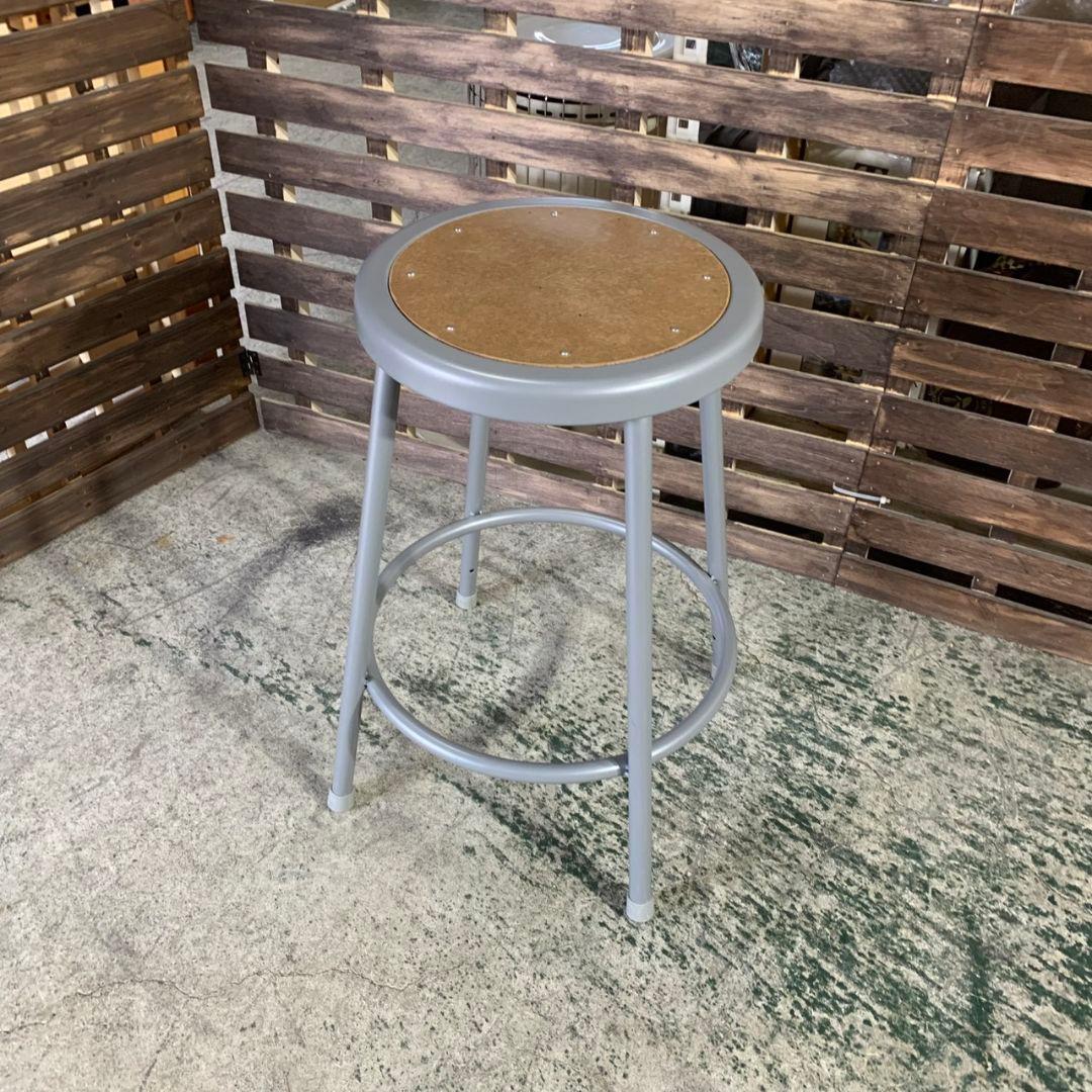 J822 LAB STOOL Mサイズ パシフィックファニチャーサービス