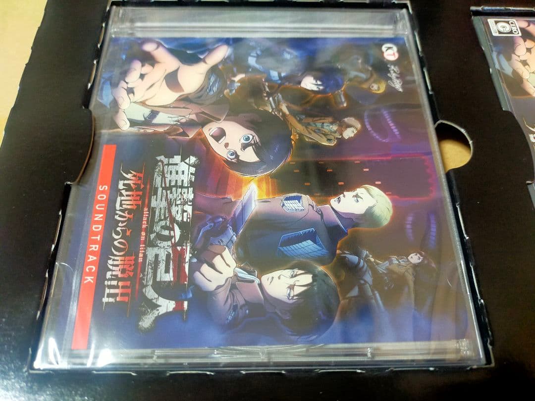 ニンテンドー3DS 進撃の巨人～死地からの脱出～ トレジャーBOX ほぼ未開封