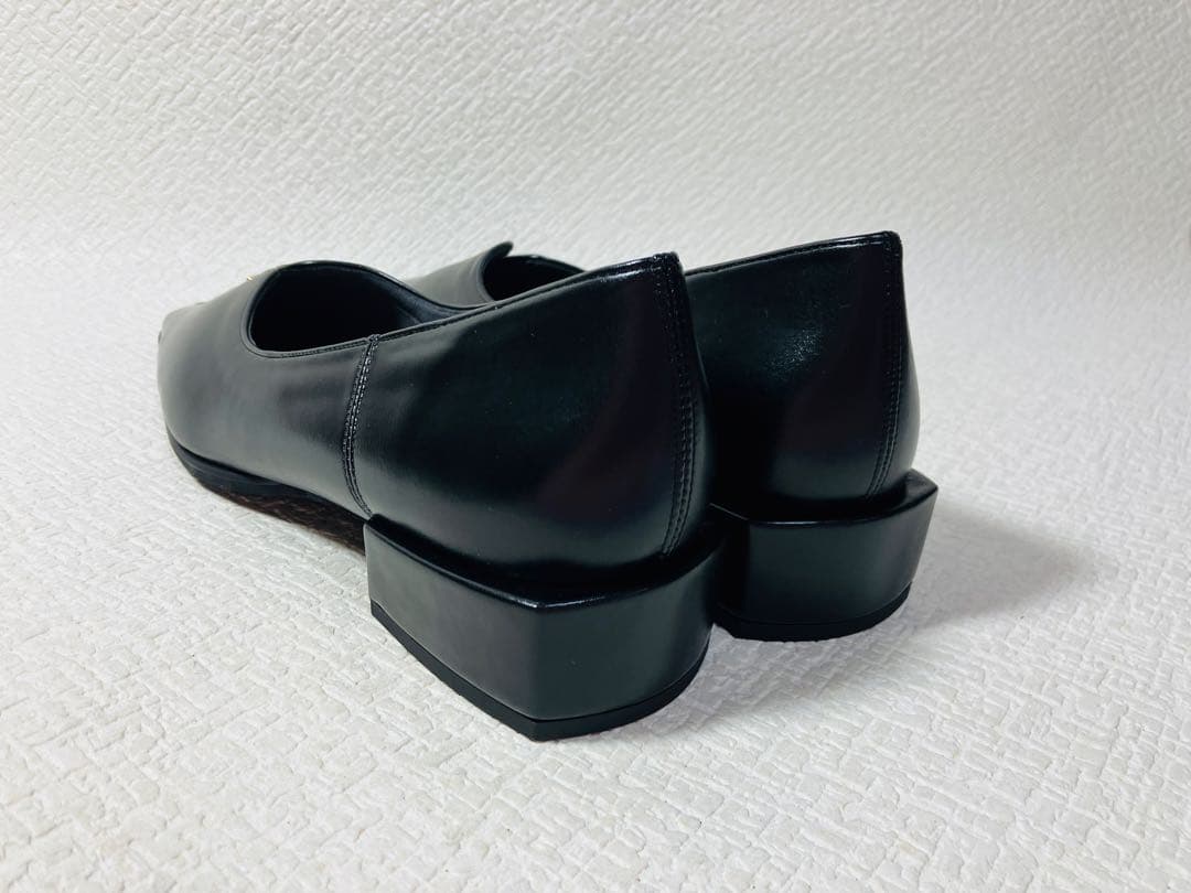 SH67◆新品◆LeTalon 2.5cmスクエアスリットソフトフラット25.0