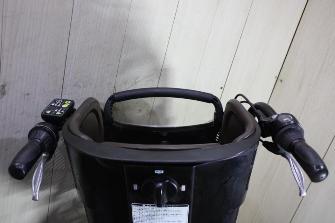 ブリヂストンA26L84 アンジェリーノe 22-26型 8.7AH 無光沢黒