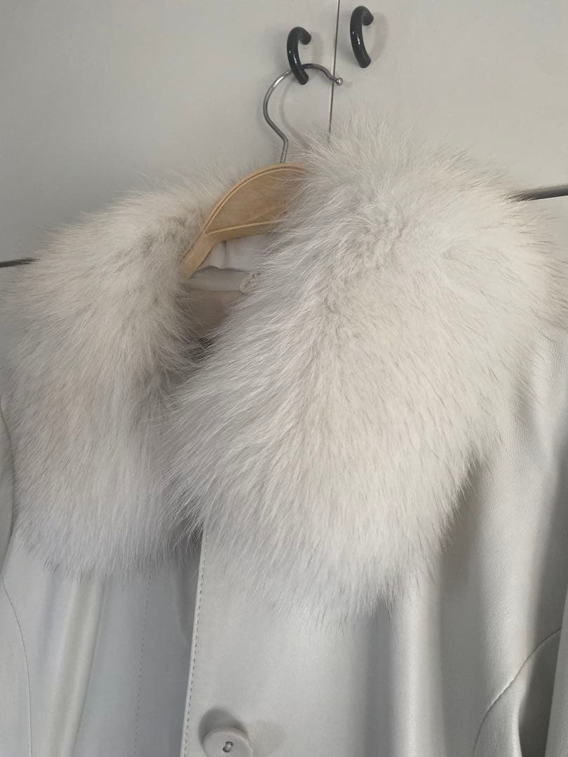 BALMAIN バルマン フォックスファー付 羊革 レザーコート 白 M