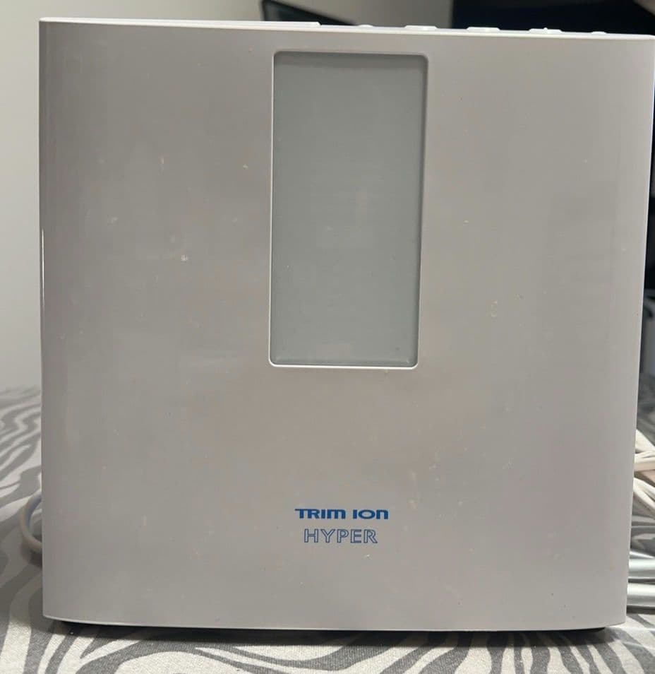 日本トリム　浄水器　水素水　酸性水　カートリッジ交換済み