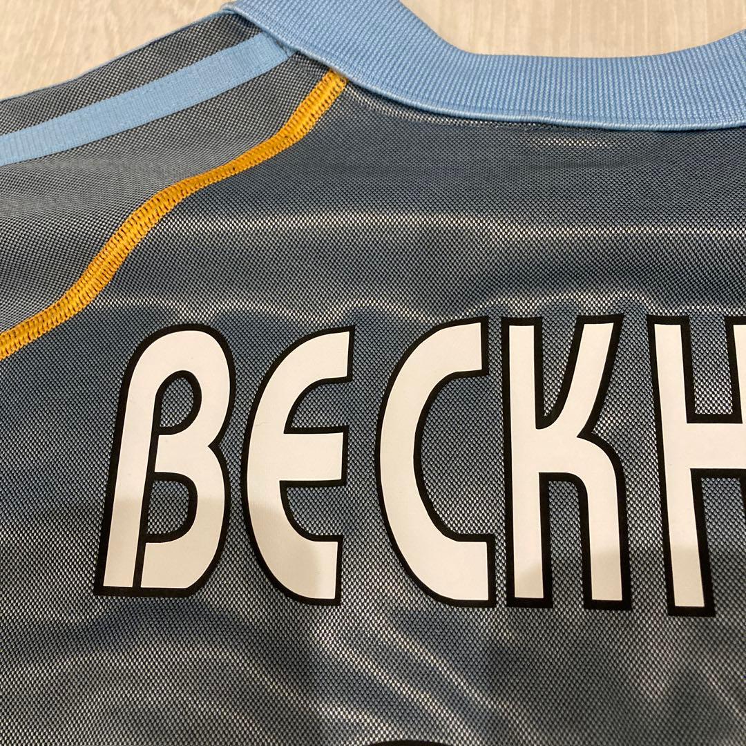 ベッカムネーム入り　レアル・マドリードサードユニフォーム