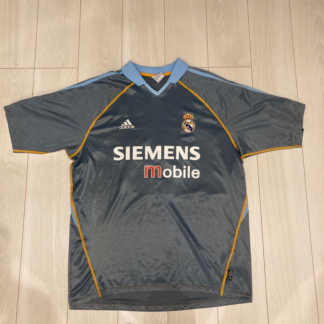 ベッカムネーム入り　レアル・マドリードサードユニフォーム