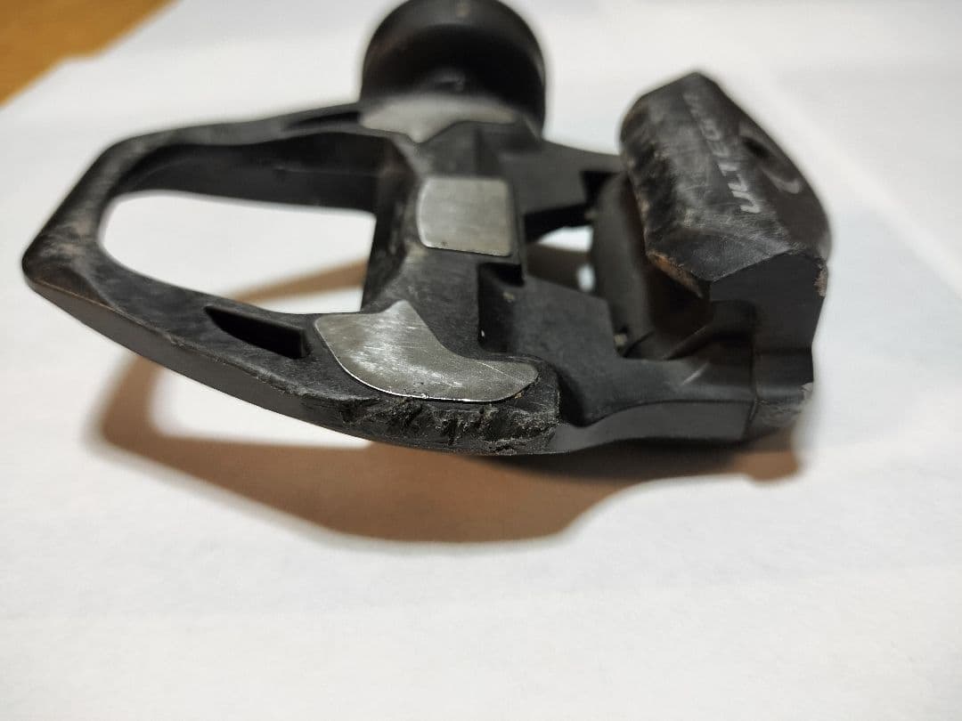 toyFavero Assioma Duo-shi　アルテグラペダル付