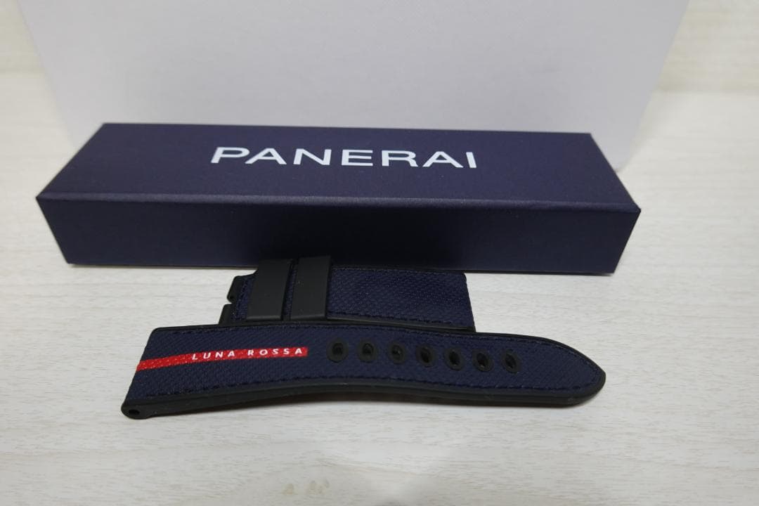 純正　PANERAI　パネライ　ルナロッサブルーストラップ　MXE0Q5ZK