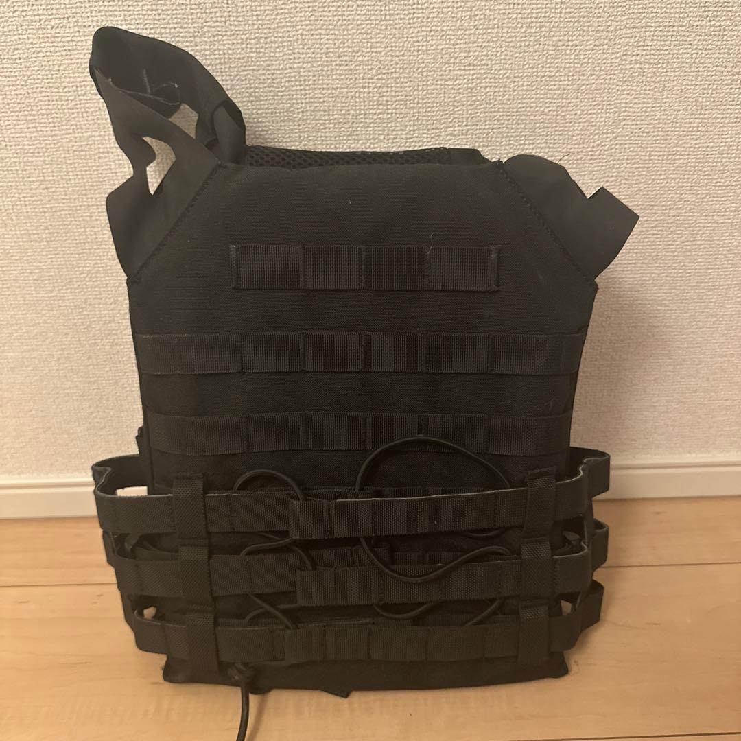 サバゲー引退品　(ベスト、上下、ヘルメット、インカム、ヘッドセット、マーカー)