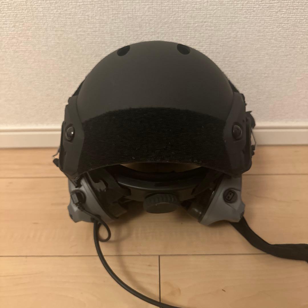 サバゲー引退品　(ベスト、上下、ヘルメット、インカム、ヘッドセット、マーカー)