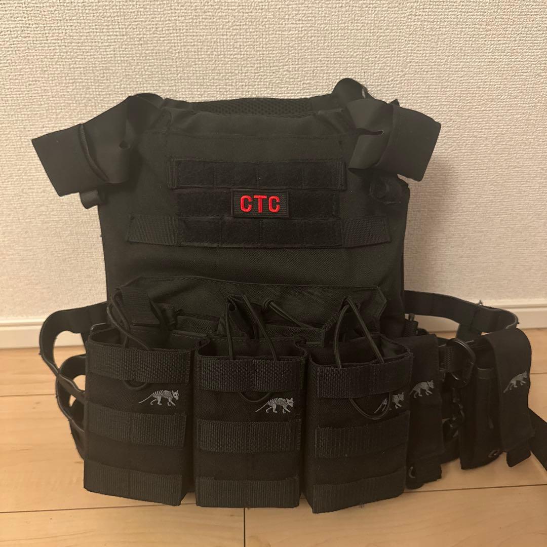 サバゲー引退品　(ベスト、上下、ヘルメット、インカム、ヘッドセット、マーカー)